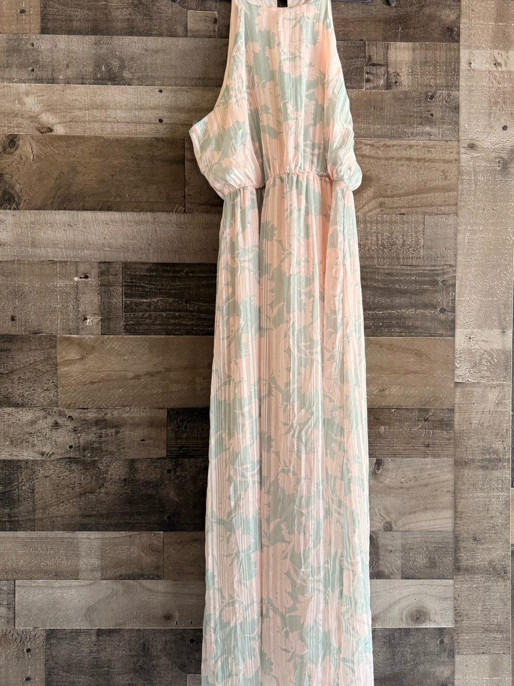 Everly Pleated Halter Maxi Dress in Blush and Sage size large - Picture 2 of 9